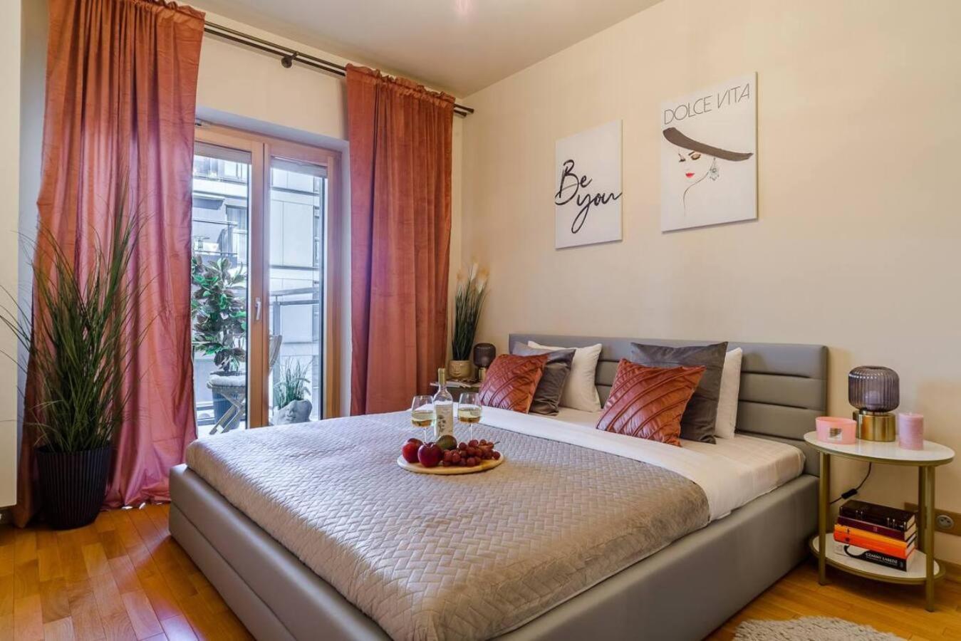 Lumina Premium Apart Near Mennica Residence Warszawa Eksteriør bilde
